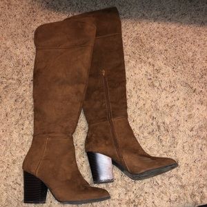 Express over the knee boot